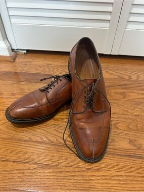 Allen Edmonds Kennett Cognac Brown Split Toe Leather Derby Shoes